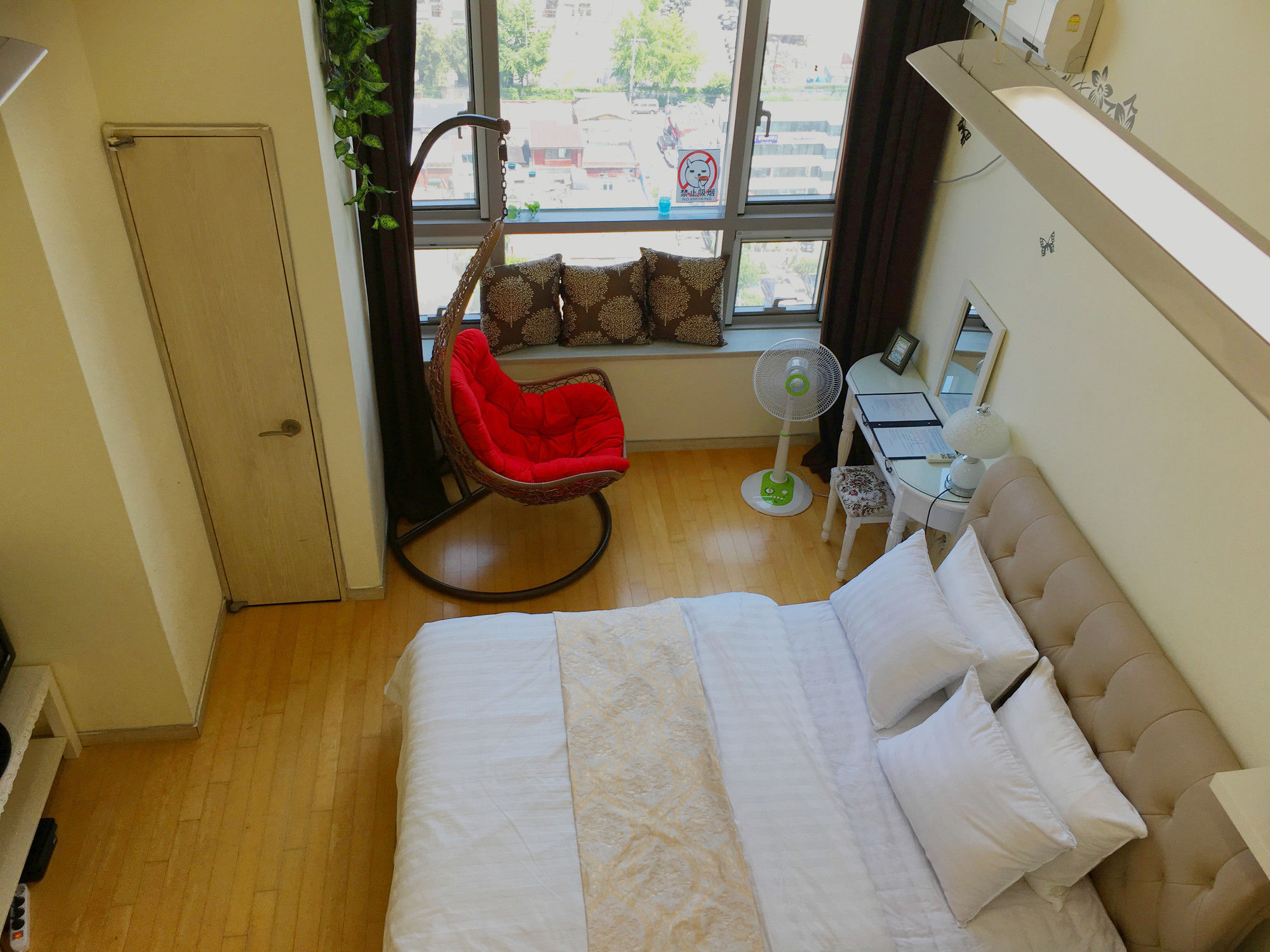 Cozy House Apartment